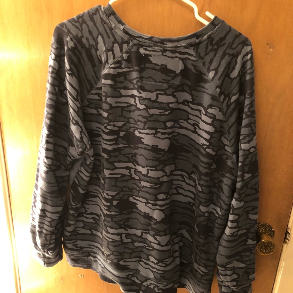 Staple Sweater - Picture 2 of 4